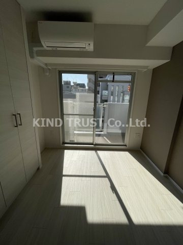 エル・セレーノ大阪天神橋の洋室|個人の部屋や寝室として使える洋室です