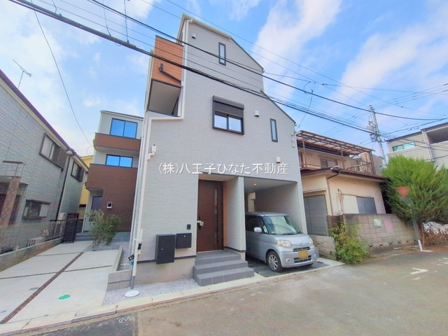 祝　成約済み　八王子市　子安町　新築戸建ての外観|～仲介手数料無料☆八王子ひなた不動産～　八王子市子安町　新築戸建て
