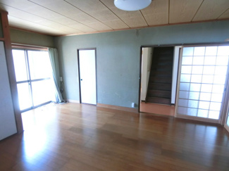 【居間・リビング】 | 【インスペクション実施済】中古一戸建　玉島乙島　11LDK | LDK横の洋室です。