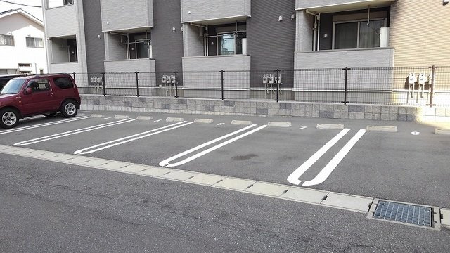 【駐車場】 | リッジモンド | カースペースがあります