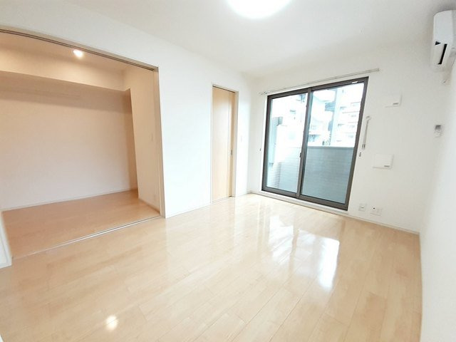 【居間・リビング】 | リッジモンド | 即日案内可能です♪現地待ち合わせOK！どの物件でも当社でお得にご案内できますのでまとめて内覧ください♪