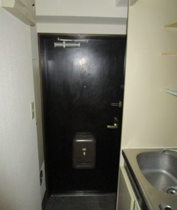 メゾンドパールの玄関