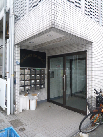 メゾンドパールのエントランス