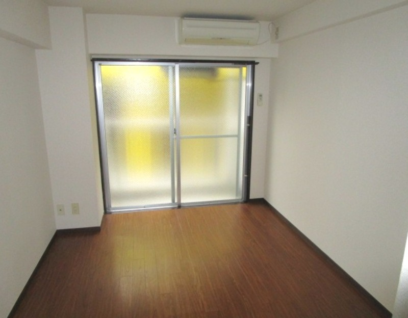 メゾンドパールの居間・リビング