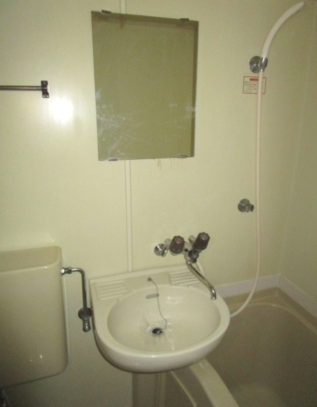 メゾンドパールの洗面所