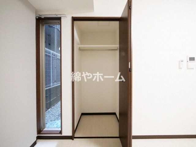 グランパシフィック桜川WESTの収納|こまごまとしたものを収納できそうですね