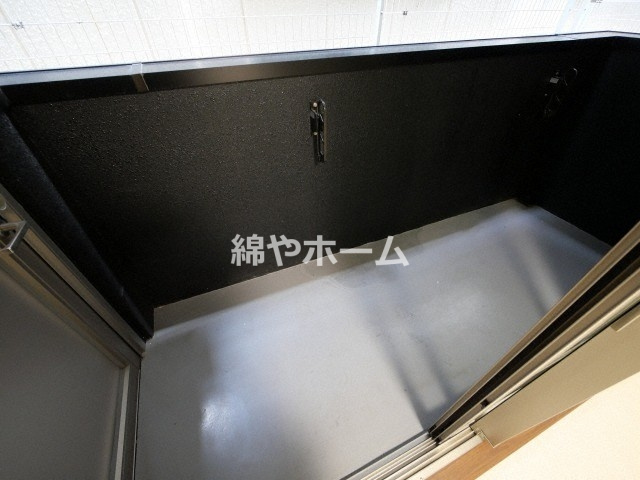 グランパシフィック桜川WESTのバルコニー|開放的で明るい空間を演出してくれるバルコニーです