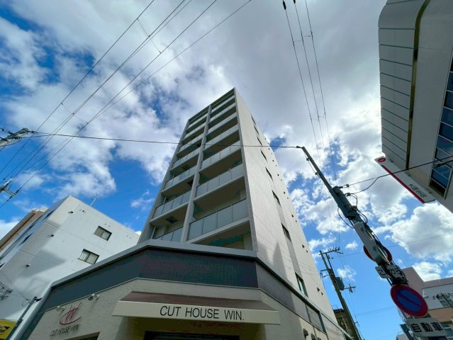 スペランツァ十三東の外観