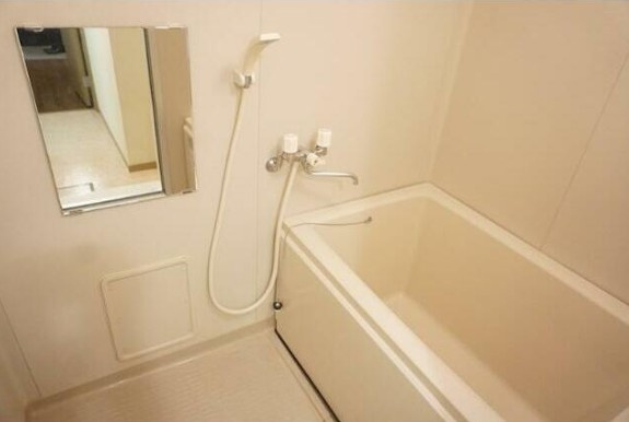 グランメゾンの浴室