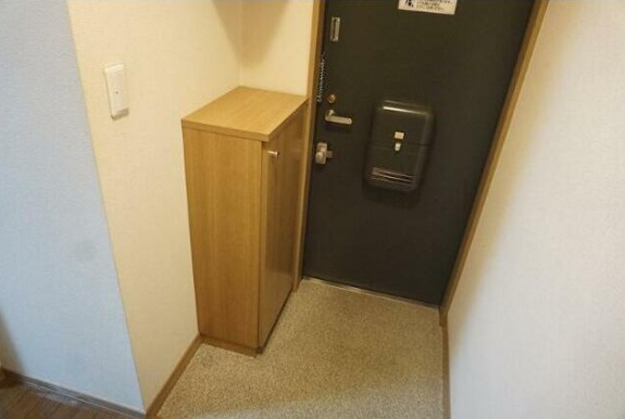 グランメゾンの玄関