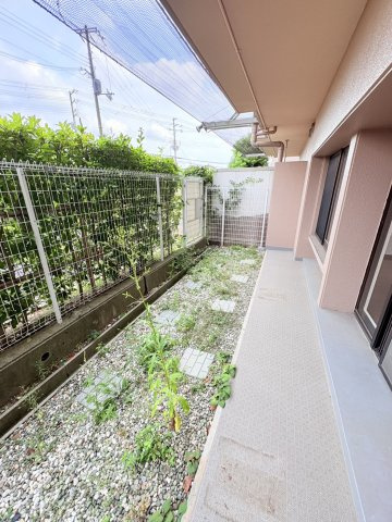 エルコンフォール新三田の庭