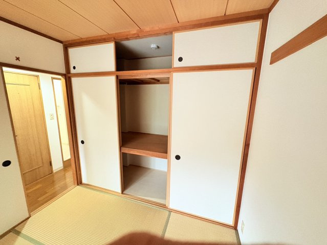 エルコンフォール新三田の収納