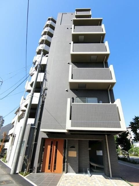 ディアレイシャス新宿中落合の外観