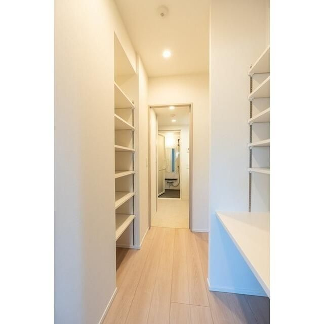 ラティエラ四谷の収納