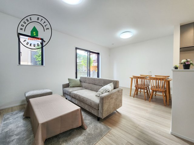 福岡市西区泉3丁目第1-2棟（A号棟)