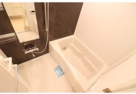 【浴室】 | コンフォリア中野 | 追い焚き機能、浴室乾燥機付きバス。