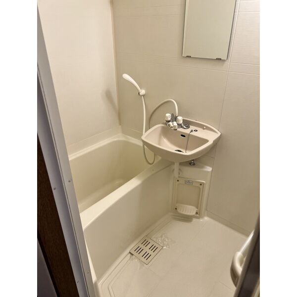 ルームⅠフジハイツ　名古屋市賃貸　仲介手数料無料の浴室