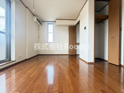 【居間・リビング】 | ヘーベル姫松・旭化成ヘーベルメゾンHEBEL HAUS | こちらのリビングで趣味の時間をお楽しみください