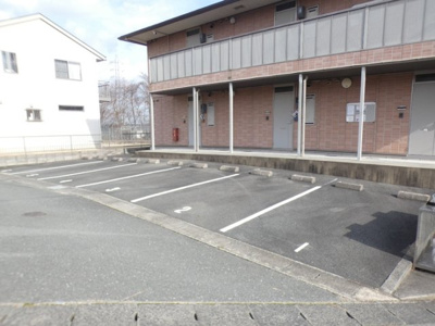 【駐車場】 | ソレイユ7