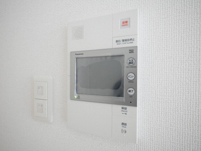 【セキュリティ】 | セレニテ難波プリエ | モニター付きインターフォン