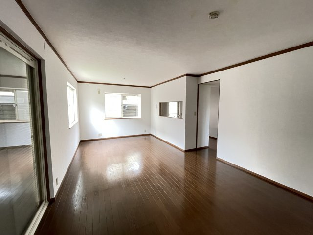 季美の森東1丁目中古戸建の居間・リビング