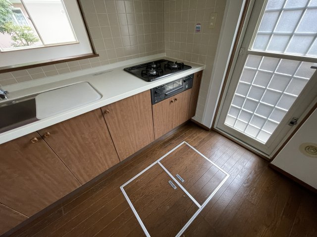 季美の森東1丁目中古戸建のキッチン