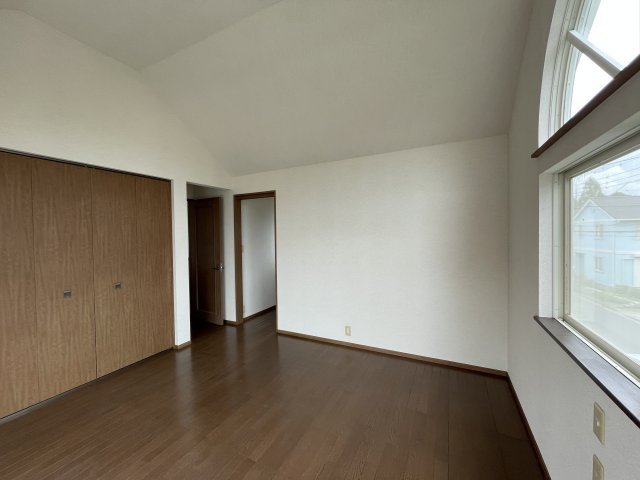 季美の森東1丁目中古戸建の洋室