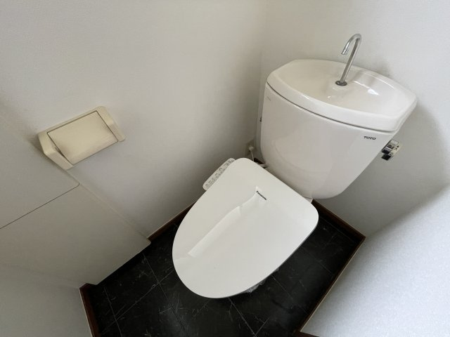 季美の森東1丁目中古戸建のトイレ