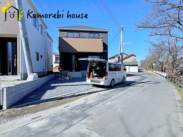 鴻巣市筑波　第5　新築一戸建て　クレイドルガーデン　04の前面道路含む現地写真|26.1.23撮影済み