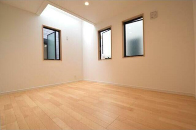 【洋室】 | ～千歳烏山駅の邸宅　新築戸建～