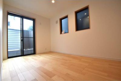 【洋室】 | ～千歳烏山駅の邸宅　新築戸建～