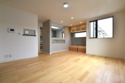 【居間・リビング】 | ～千歳烏山駅の邸宅　新築戸建～