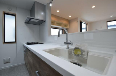 【キッチン】 | ～千歳烏山駅の邸宅　新築戸建～