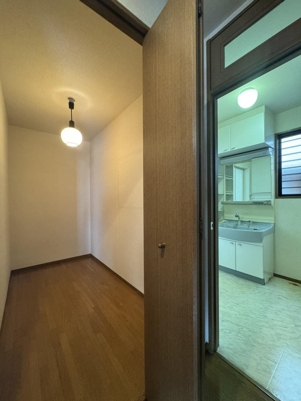 高知市仲田町　中古戸建ての収納|1F：納戸