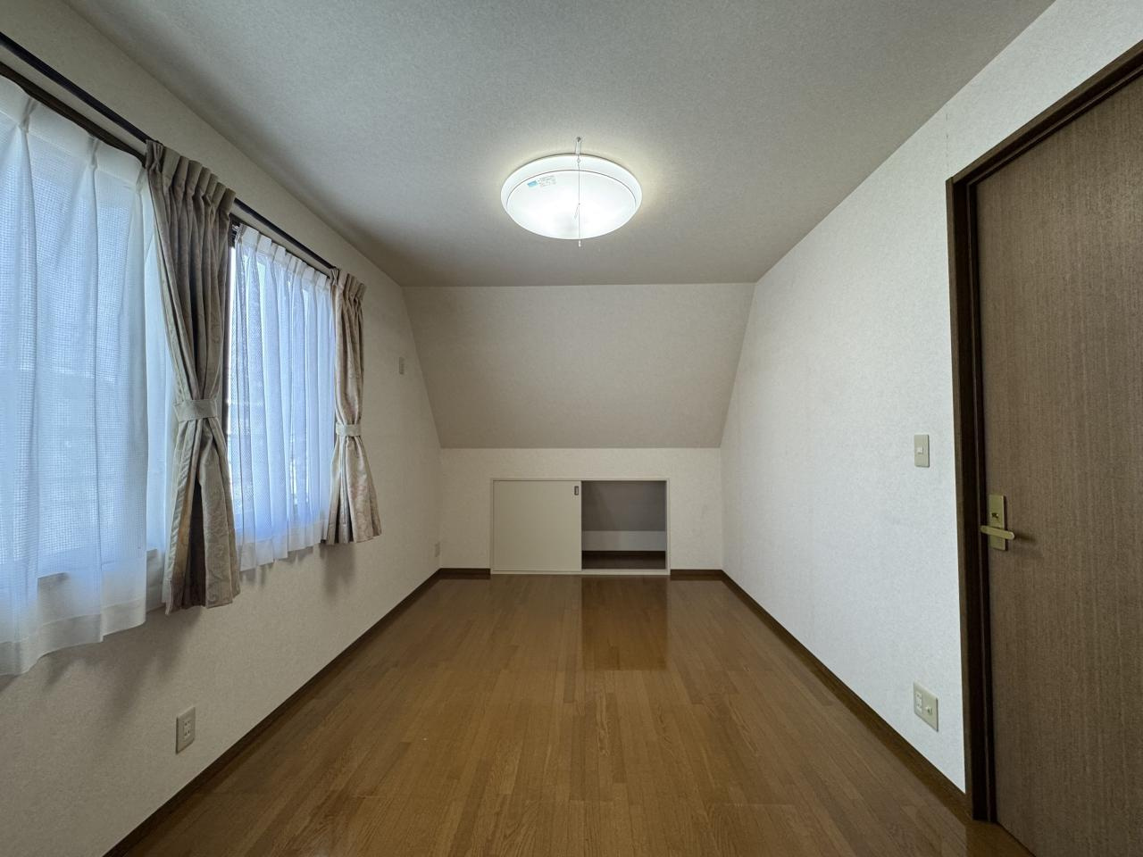 高知市仲田町　中古戸建ての洋室|３F:洋室