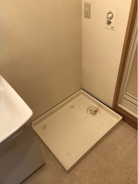 グランダ　リュールの設備|洗濯機置き場です