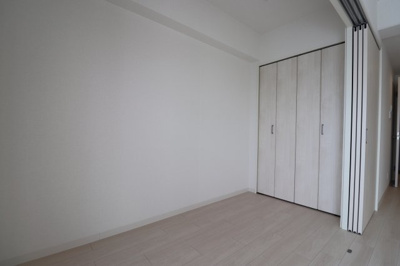 【洋室】 | ソルテラスOSAKA緑橋クレアスト