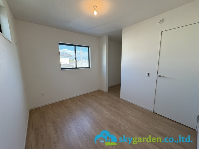 綾瀬市寺尾本町1期　新築戸建　全2棟1号棟の洋室|きれいな洋室です