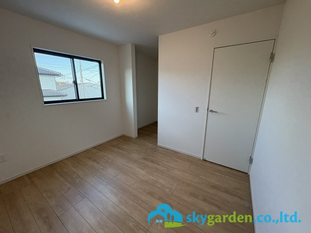 綾瀬市寺尾本町1期　新築戸建　全2棟1号棟の洋室|ゆったりした洋室です