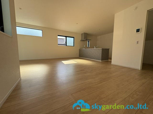 綾瀬市寺尾本町1期　新築戸建　全2棟1号棟の居間・リビング