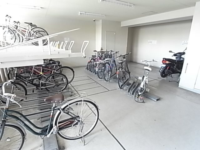 エスライズ新神戸の外観