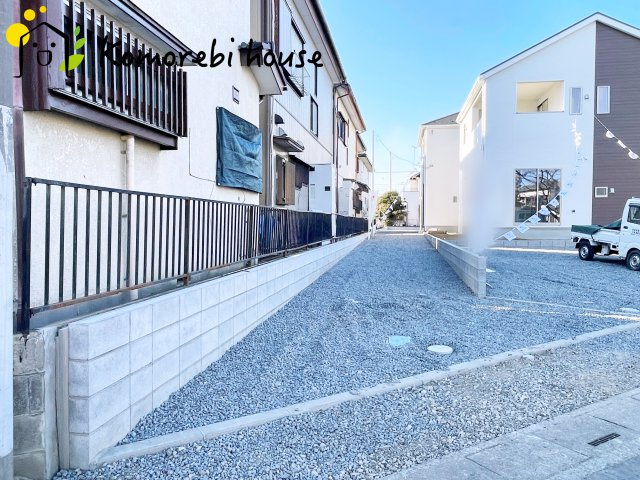 鴻巣市筑波　第5　新築一戸建て　クレイドルガーデン　06の駐車場|12/25　撮影