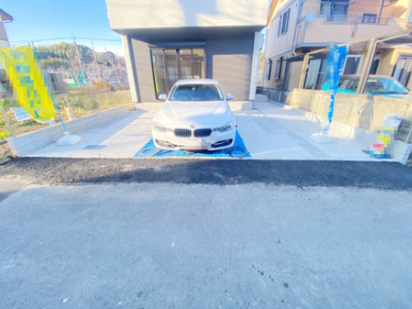 『八王子市新築戸建て』八王子市上柚木691-3【仲介手数料無料】　３期の駐車場|～仲介手数料無料☆八王子ひなた不動産～　八王子市上柚木　新築戸建て