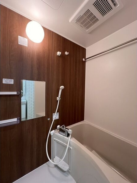 Calm御器所(カームゴキソ)の浴室