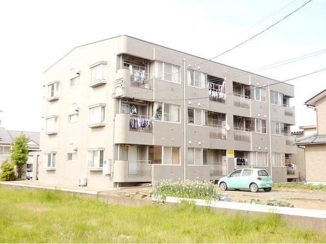 ロイヤルハイム田中の外観