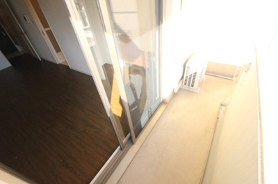 【バルコニー】 | プロスペクト美章園 | 南向きバルコニーです