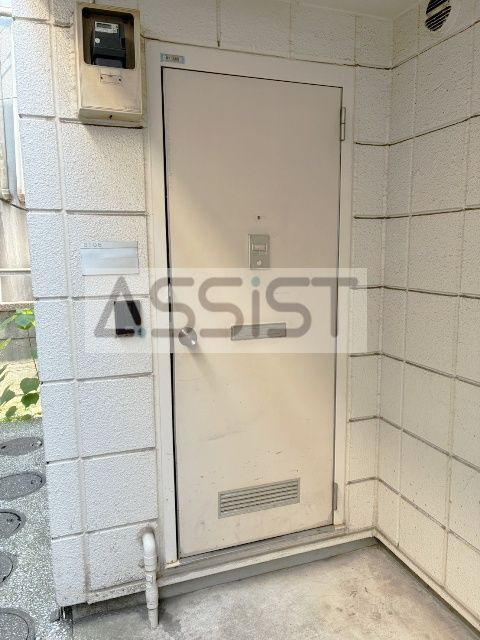 プルミエ駒沢Ｂの玄関