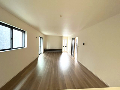 【玄関】 | 【20万円ｷｬｯｼｭﾊﾞｯｸ対象物件】リーブルガーデン香芝市平野 全2棟 2号棟 | 施工例写真