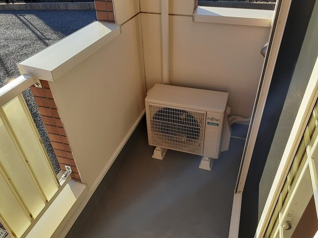 ディアレスト芝Ⅱのバルコニー