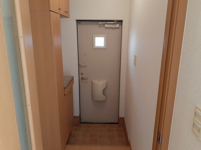 ディアレスト芝Ⅱの玄関